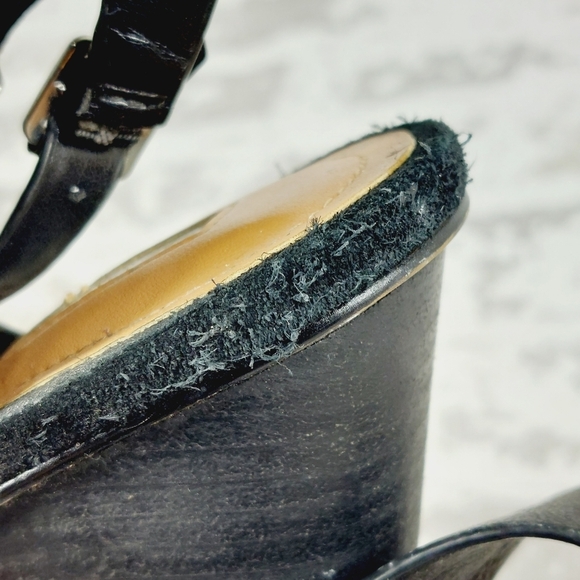 BCBGeneration Black Perforated Suede Block Heel Buckle Up Sandals K941 - Picture 14 of 16